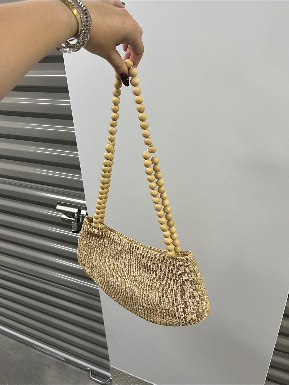 Aranaz woven bag beach holiday style Wood bead details - Picture 6 of 7
